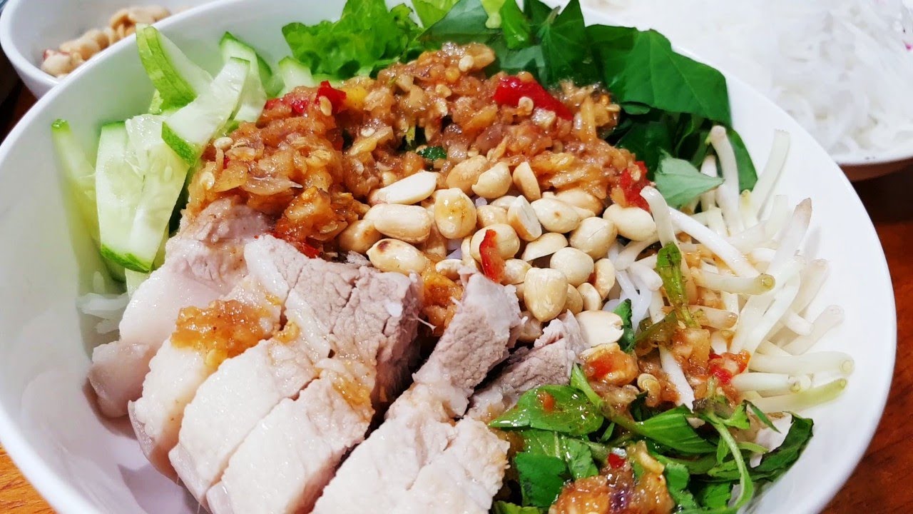 ( CA 1 + HC) BÚN MẮM THỊT LUỘC
