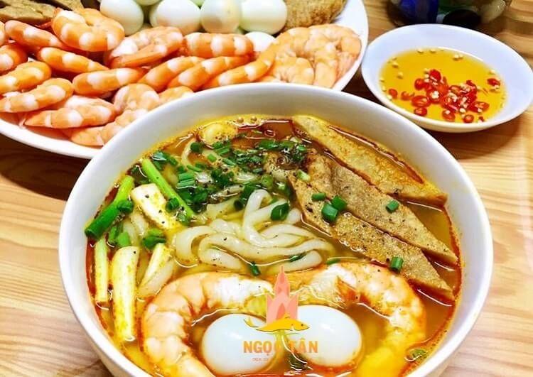 (CA 1+HC) BÁNH CANH TÔM CHẢ