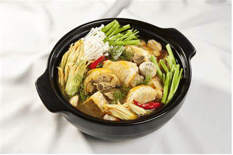 (CA 1+HC) LẨU GÀ CHUA CAY