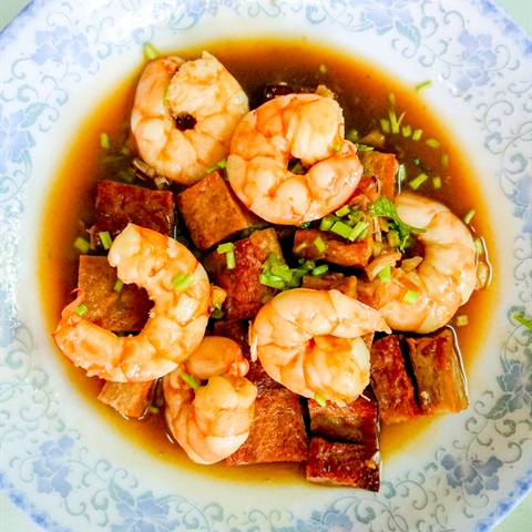 (CA 2) TÔM KHO CHẢ CÁ